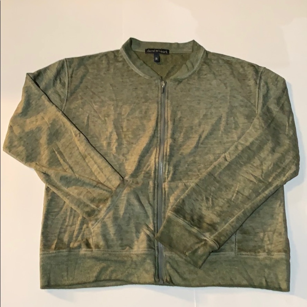 Thin zip up